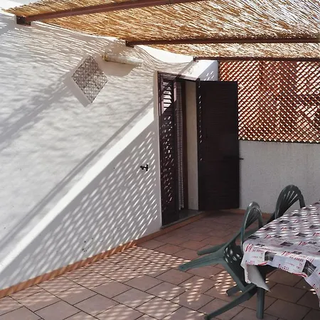 Casa A Campanella بيت للعطل